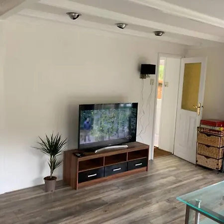 78 M2 Double Chalet - Sauna -bubbel Hottub Veranda-woods--big Outdoor Woodstove-bbq *